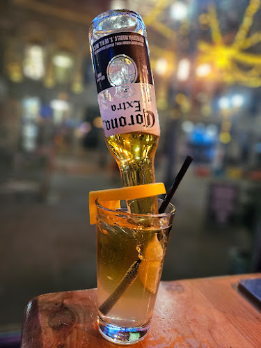 El Furniture Warehouse