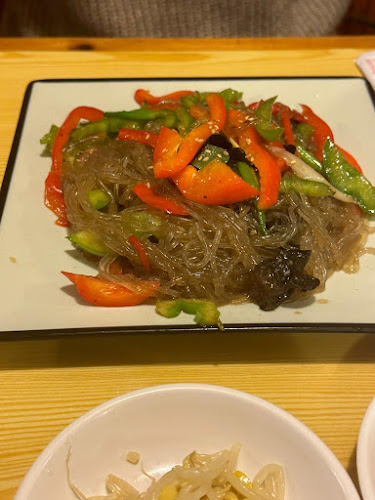 628 Bloor St W, Toronto, ON M6G 1K7