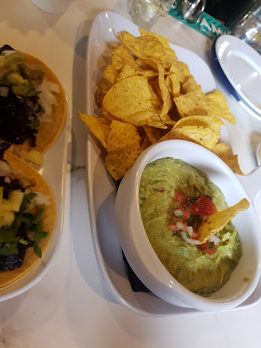 Comentarii opinii despre EL BESO