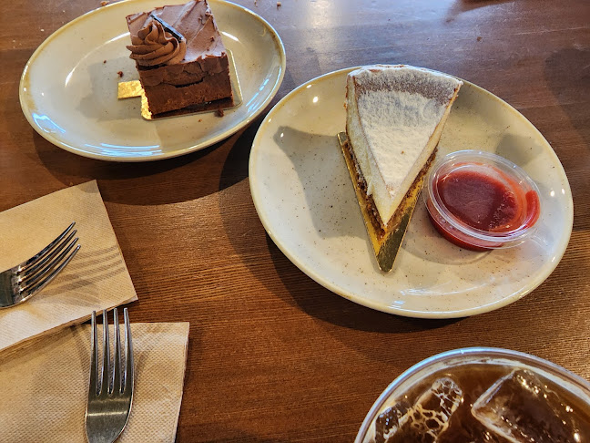 Opinii despre Crema Cafe Bar în West Vancouver - Hospitality and gastronomy