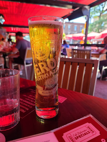 594 College St, Toronto, ON M6G 1B3