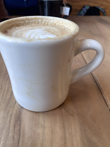 Opinii despre Naked Bean Espresso Bar and Cafe în Regina - Hospitality and gastronomy