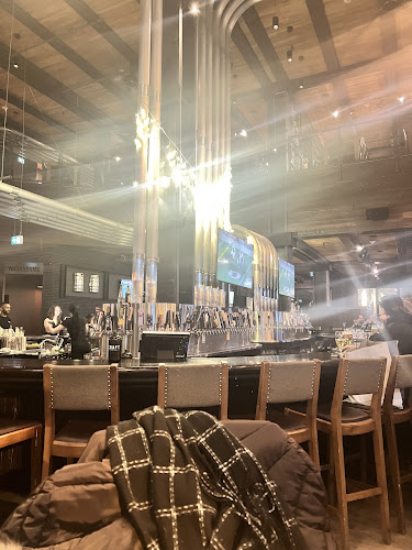 Comentarii opinii despre CRAFT Beer Market Toronto