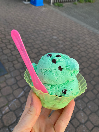 Cones Creamery - Hospitality and gastronomy