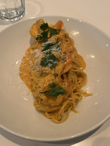 Comentarii opinii despre Carisma