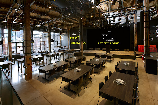 Opinii despre The Rec Room Roundhouse în Toronto - Hospitality and gastronomy