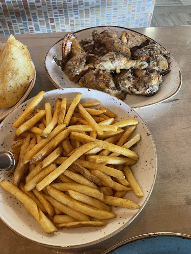 Opinii despre Barcelo's Flame Grilled Chicken- Fraser Hwy Abbotsford în Abbotsford - Hospitality and gastronomy