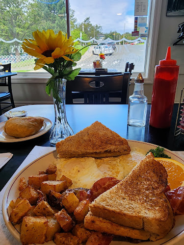 Opinii despre Zachary's Restaurant în St. John's - Hospitality and gastronomy