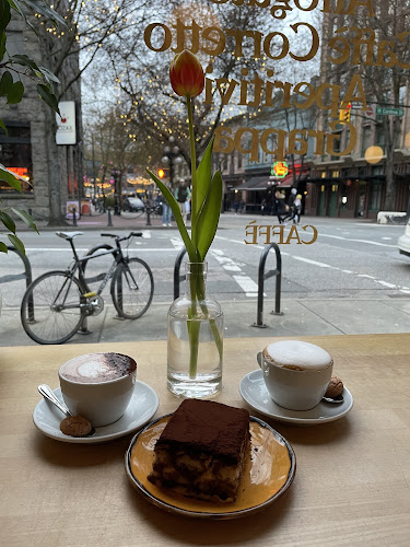 2 W Cordova St, Vancouver, BC V6B 1C9