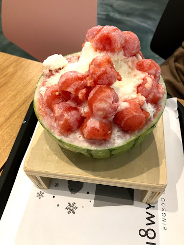 Snowy Village Victoria Hill - New Westminster