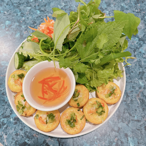 Opinii despre Little Saigon Restaurant în Winnipeg - Hospitality and gastronomy