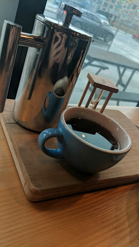 Comentarii opinii despre The Round Table - Kitchener