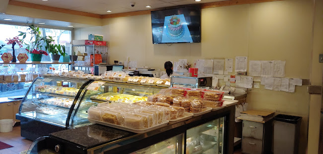 New Town Bakery & Restaurant - Vancouver