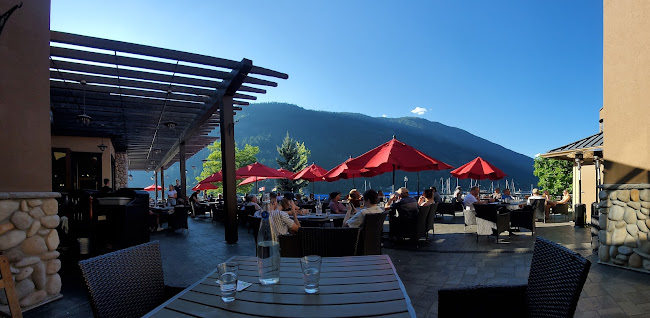 Port701 Marinaside Dining | Raw Bar