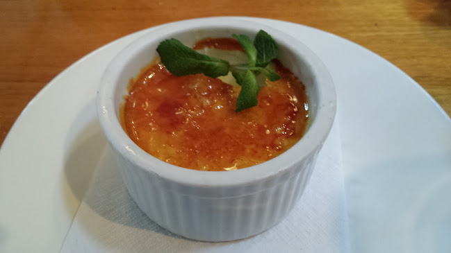 Chez Piggy Restaurant & Bar - Hospitality and gastronomy