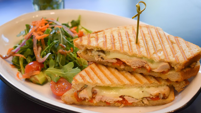 Opinii despre Uptown Eatery în Saint John - Hospitality and gastronomy