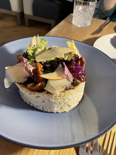 845 Burrard St, Vancouver, BC V6Z 2K6