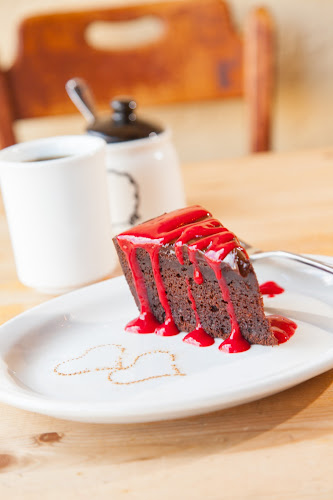 Comentarii opinii despre Aphrodite's Organic Pie Shop