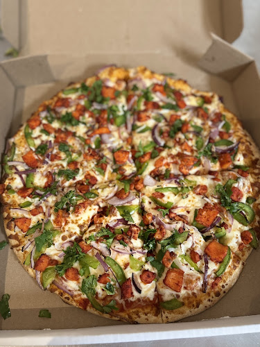 Opinii despre Jumbo 3 For 1 Pizza & Crispy Wings în Guelph - Hospitality and gastronomy