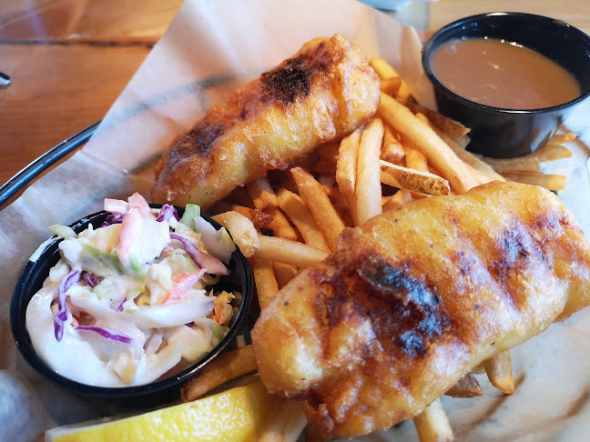 10622 99 Ave, Grande Prairie, AB T8V 8E8