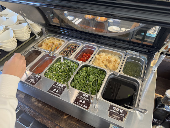 60-8251 Westminster Hwy, Richmond, BC V6X 1A7