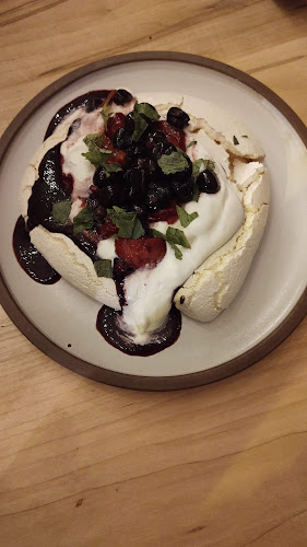 The Common Stove - Orillia