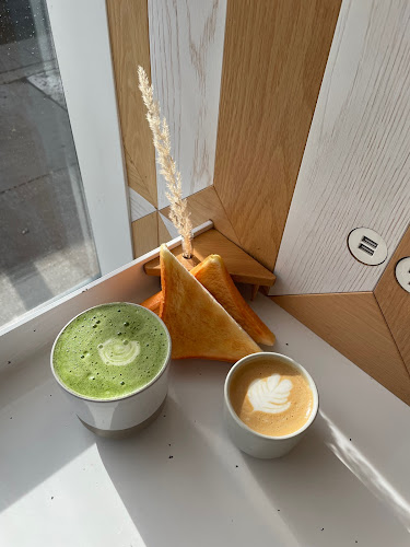 760 Dundas St W, Toronto, ON M6J 1T8