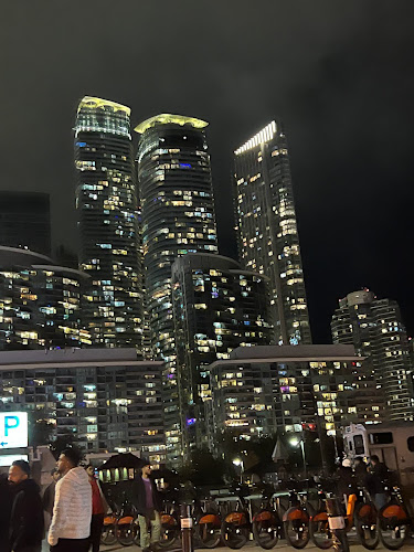 Comentarii opinii despre The Rec Room Roundhouse