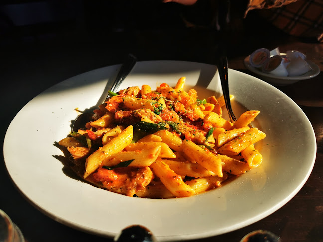 Theo’s Eatery - Hospitality and gastronomy