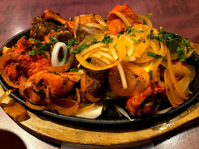 Agra Tandoori Restaurant - Hospitality and gastronomy