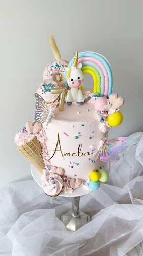 Comentarii opinii despre Vanilla & HoneyBee Custom Cakes Appointment Only*