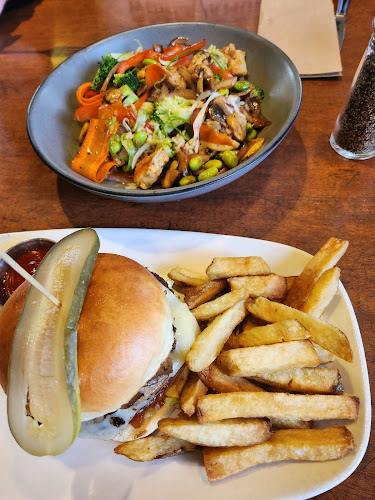 Comentarii opinii despre White Spot Kensington