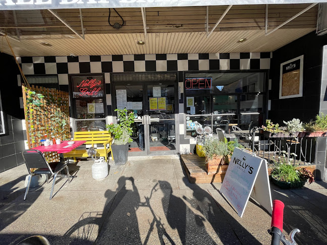 Nelly's Grill