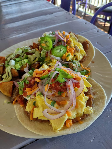 Miche Cafe & Bar - Hospitality and gastronomy