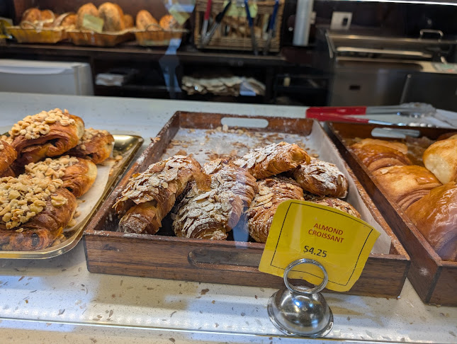 Comentarii opinii despre French Corner Patisserie