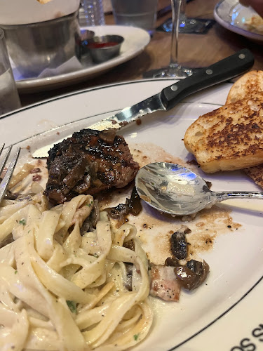 Browns Socialhouse Eagle Landing