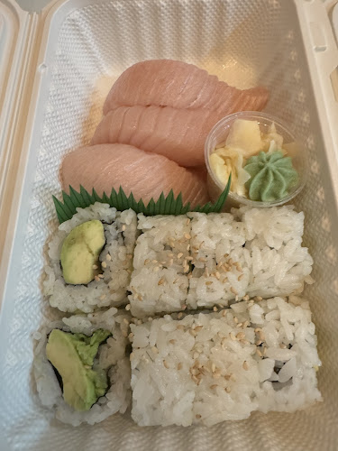 Opinii despre Sushi Monster în Langley Twp - Hospitality and gastronomy