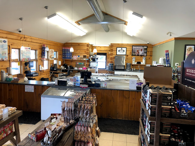 Opinii despre Kawartha Dairy Huntsville în Huntsville - Hospitality and gastronomy