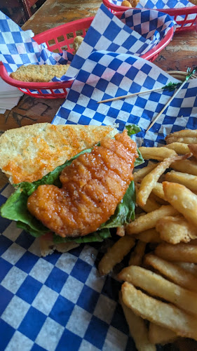 54 Cumberland St N, Thunder Bay, ON P7A 4L2