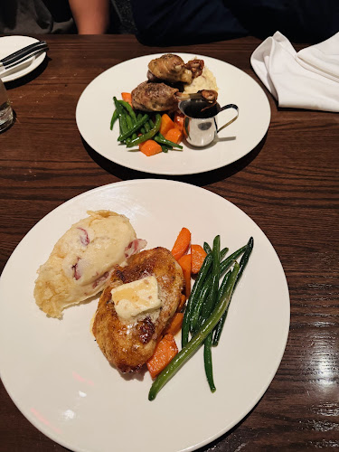 Comentarii opinii despre The Keg Steakhouse + Bar - South Edmonton Common