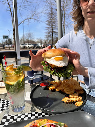 The Street Eatery - Calgary