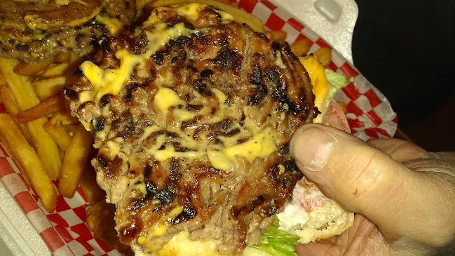 Comentarii opinii despre Wing House Omemee