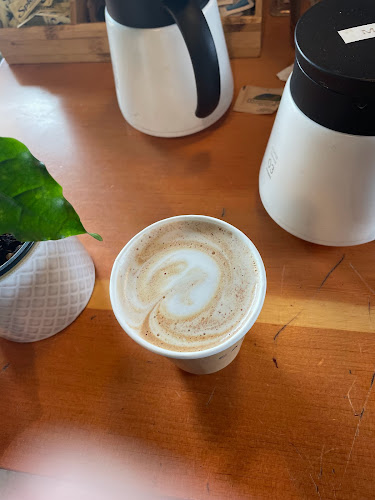 Crema Cafe Bar - Hospitality and gastronomy