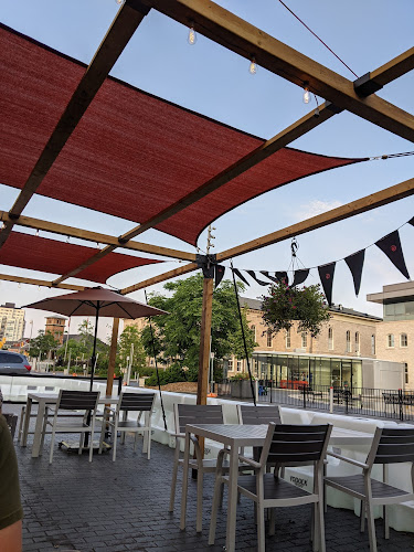 24 Carden St, Guelph, ON N1H 3A2