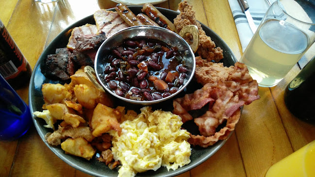 Nique Restaurant - Hamilton