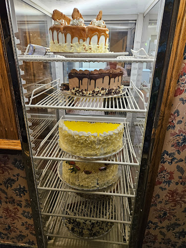 1035 Eglinton Ave E, Mississauga, ON L4W 1K4