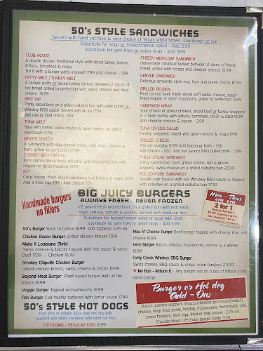 Opinii despre Bobby Sox 50's Diner în Maple Ridge - Hospitality and gastronomy