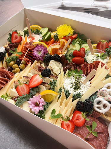Opinii despre Oh Graze | Catering - Charcuterie Grazing Board and Box - Gifts | în Cambridge - Hospitality and gastronomy