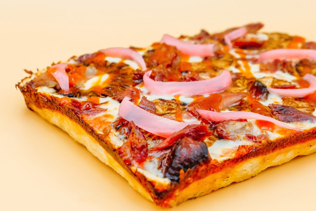 Opinii despre ACES PIZZA în Toronto - Hospitality and gastronomy