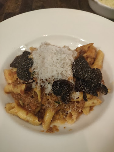 1181 Melville St, Vancouver, BC V6E 4P6